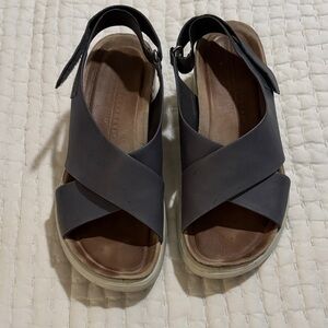 Ecco Women's Platform Sandals - Black and Brown